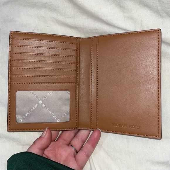 Michael Kors Passport Wallet - Picture 3 of 3